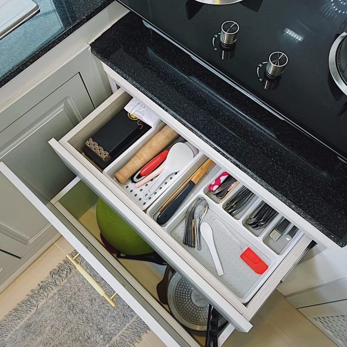 ลิ้นชักครัว Built-in จัดระเบียบใช้งานจริง